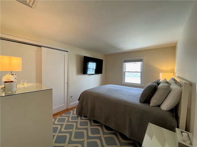 83 Eustis Avenue, Newport, RI 02840