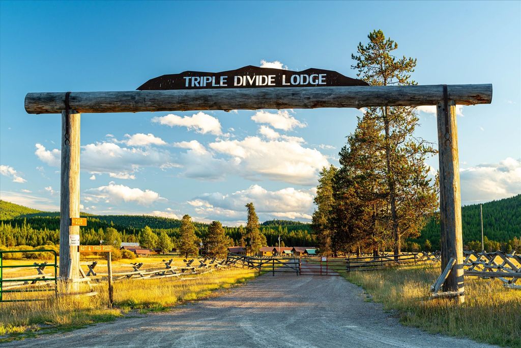 200 Hubbart Dam Road, Marion, MT 59925