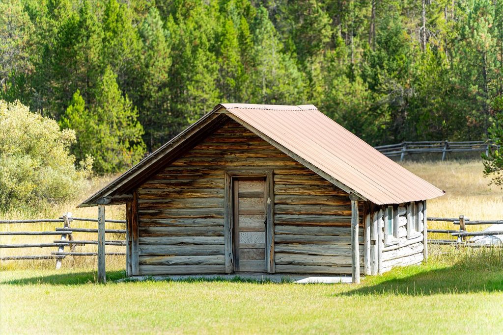 200 Hubbart Dam Road, Marion, MT 59925 photo 87