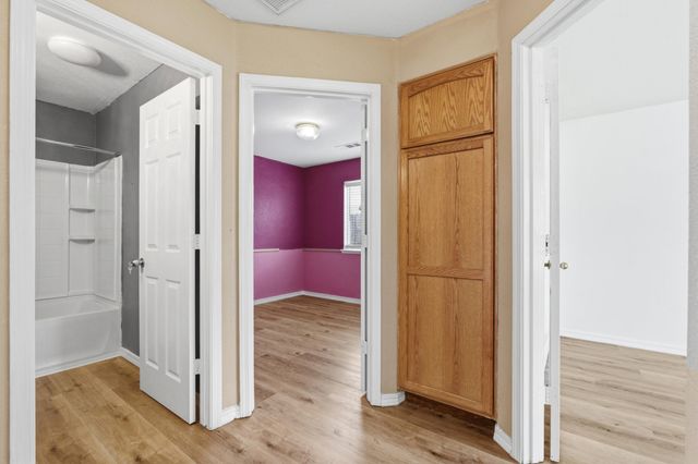 1623 Hudson Avenue, Tulare, CA 93274