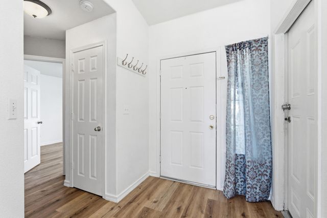 1623 Hudson Avenue, Tulare, CA 93274