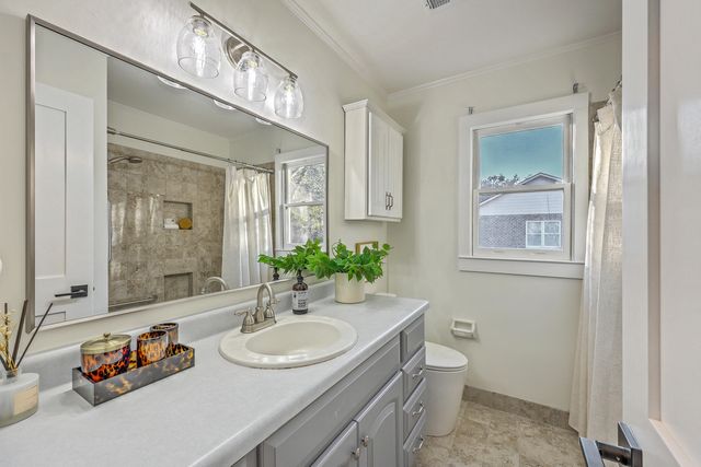 15 Windsor Drive, Charleston, SC 29407