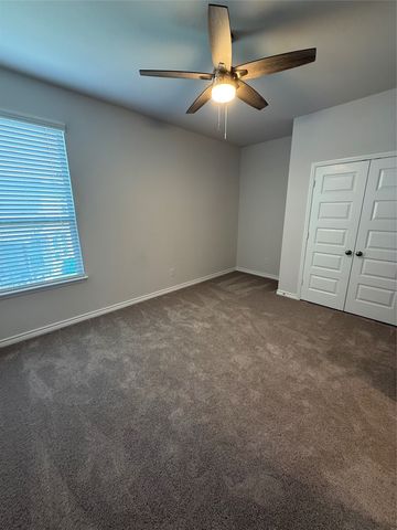 409 Saddle Lane, Denton, TX 76205