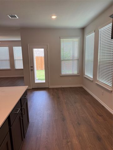 409 Saddle Lane, Denton, TX 76205