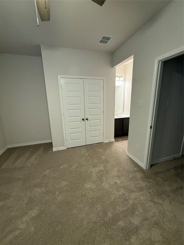 409 Saddle Lane, Denton, TX 76205