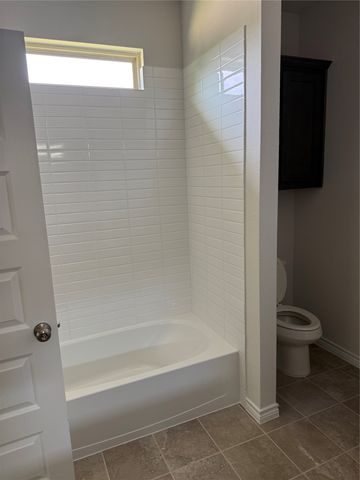 409 Saddle Lane, Denton, TX 76205