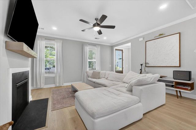 1205 Crooked Oak Road, Charleston, SC 29492