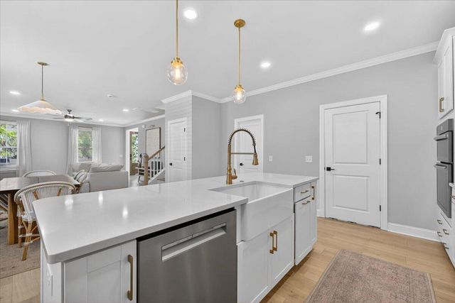 1205 Crooked Oak Road, Charleston, SC 29492