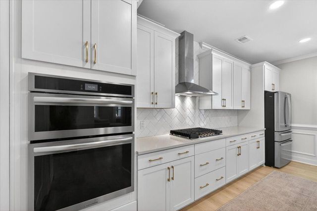 1205 Crooked Oak Road, Charleston, SC 29492