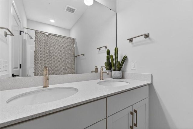 1205 Crooked Oak Road, Charleston, SC 29492