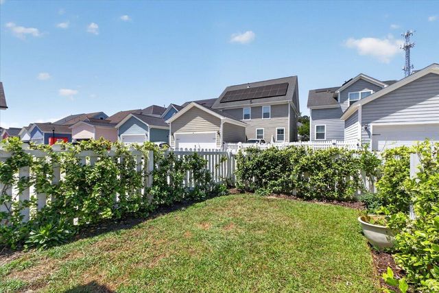 1205 Crooked Oak Road, Charleston, SC 29492