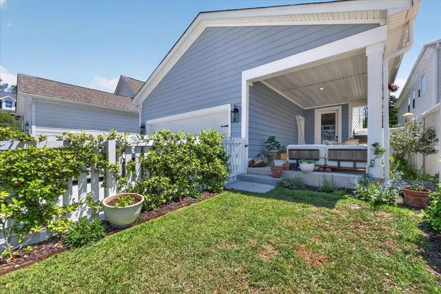 1205 Crooked Oak Road, Charleston, SC 29492
