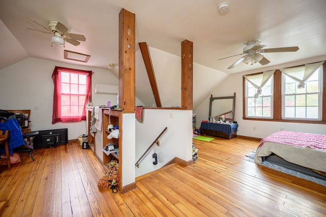 81 West Town Street, Norwich, CT 06360