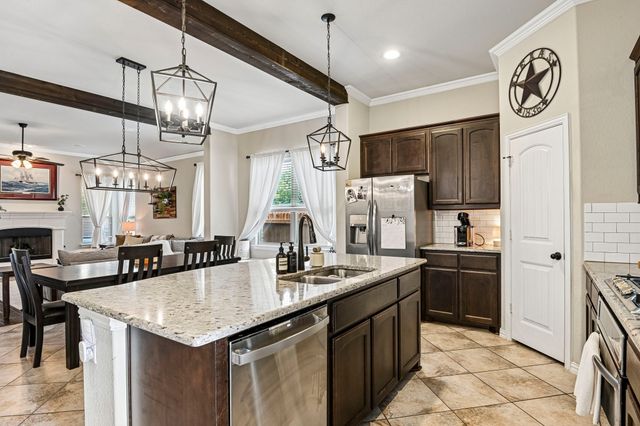 1832 Rio Costilla Road, Fort Worth, TX 76131