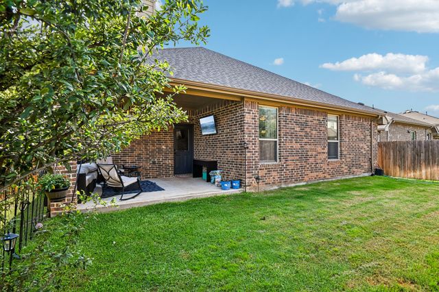 1832 Rio Costilla Road, Fort Worth, TX 76131
