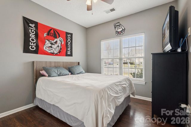 107 Kristens Court Drive, Mooresville, NC 28115