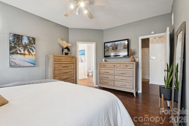 107 Kristens Court Drive, Mooresville, NC 28115