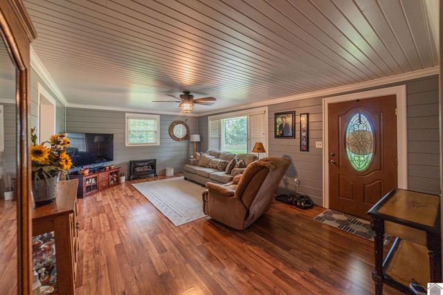 3839 Beal Rd, Hardin, KY 42048