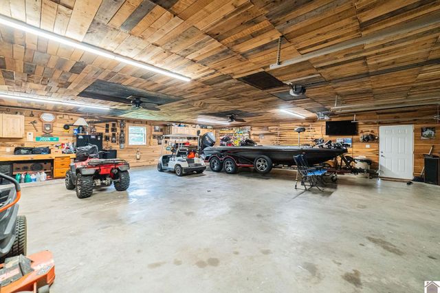 3839 Beal Rd, Hardin, KY 42048