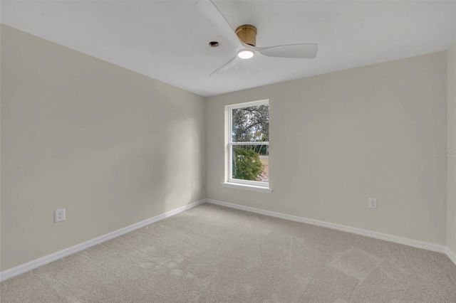 31201 MERRY RD, Tavares, FL 32778