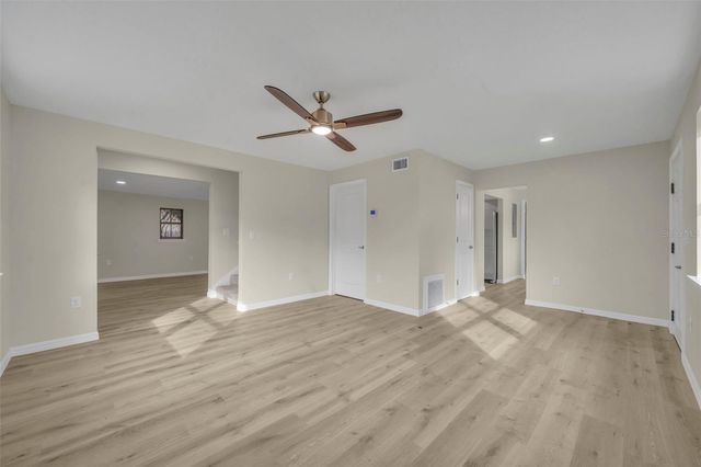 31201 MERRY RD, Tavares, FL 32778