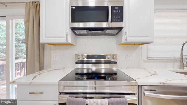 1005 STODDERT AVE, Waldorf, MD 20602
