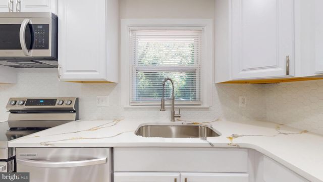 1005 STODDERT AVE, Waldorf, MD 20602