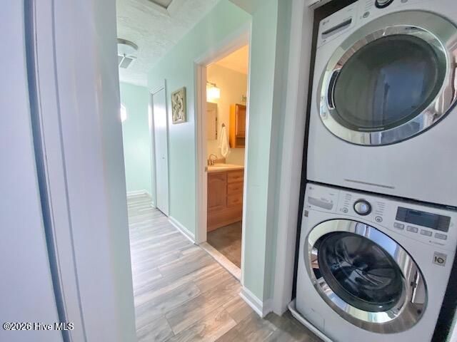 511 N Carolina Beach Avenue N Unit 4, Carolina Beach, NC 28428