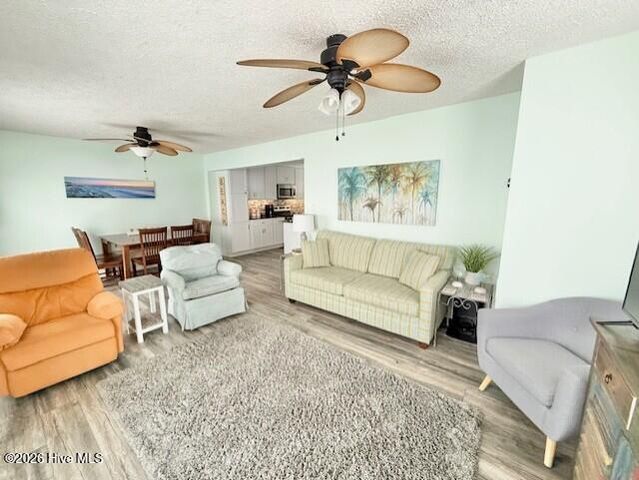 511 N Carolina Beach Avenue N Unit 4, Carolina Beach, NC 28428