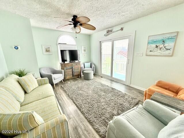 511 N Carolina Beach Avenue N Unit 4, Carolina Beach, NC 28428