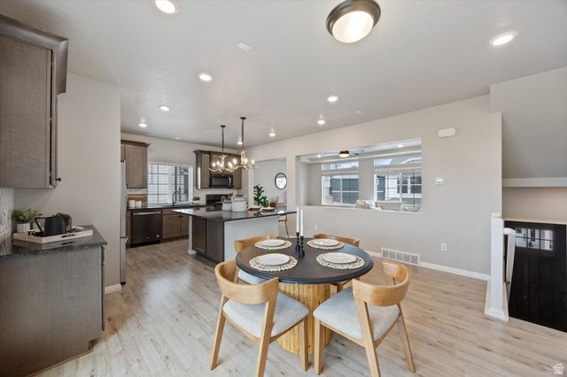 197 E BRUSHY CANYON ST, Saratoga Springs, UT 84045