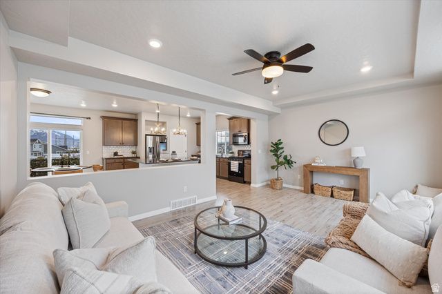 197 E BRUSHY CANYON ST, Saratoga Springs, UT 84045