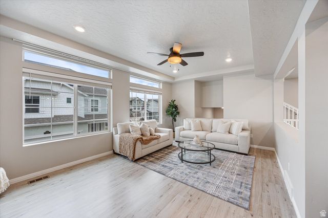 197 E BRUSHY CANYON ST, Saratoga Springs, UT 84045