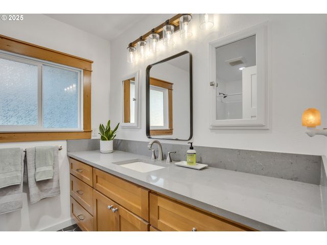 48 ELK RIDGE Ln, Naselle, WA 98638