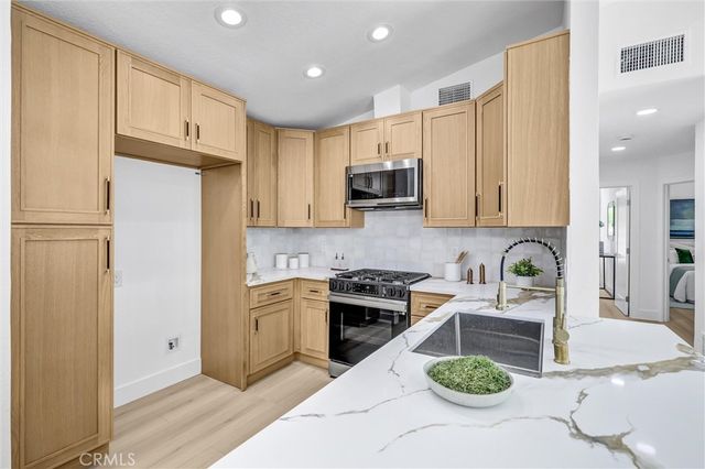 8 Misty Creek, Laguna Hills, CA 92653