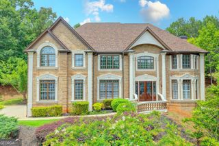 8585 Royal Troon Drive, Duluth, GA 30097