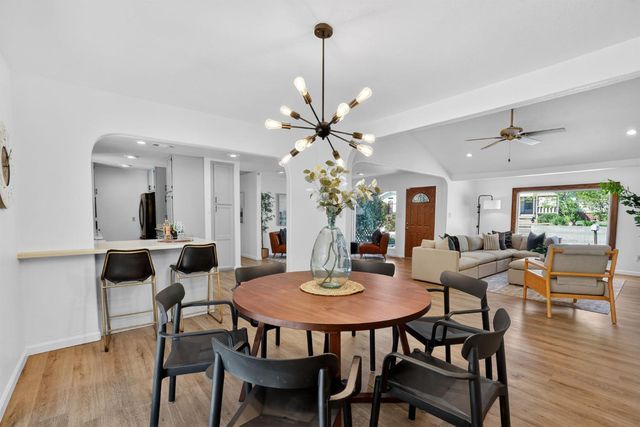 4701 Llano Ln, Fair Oaks, CA 95628