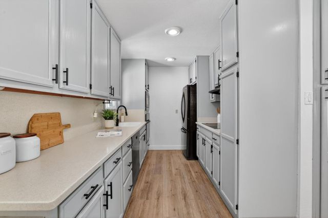 4701 Llano Ln, Fair Oaks, CA 95628