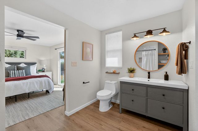 4701 Llano Ln, Fair Oaks, CA 95628