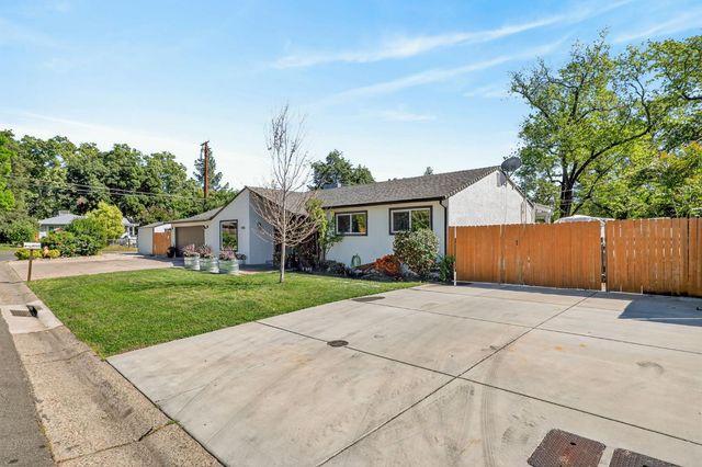 4701 Llano Ln, Fair Oaks, CA 95628