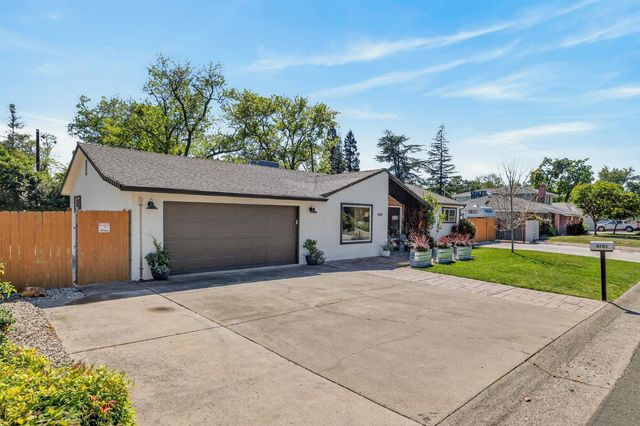 4701 Llano Ln, Fair Oaks, CA 95628