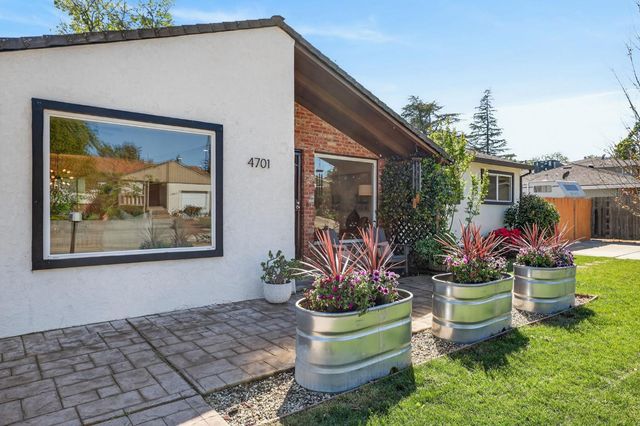 4701 Llano Ln, Fair Oaks, CA 95628