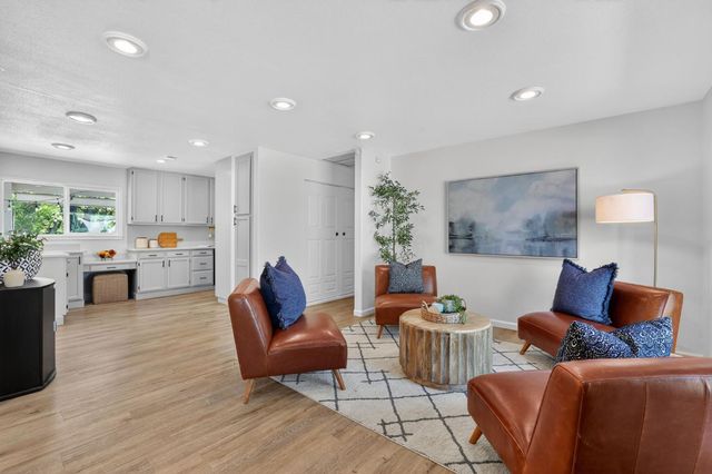 4701 Llano Ln, Fair Oaks, CA 95628