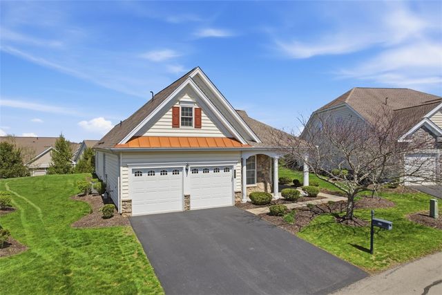 529 Pioneer Ln, New Sewickley Twp, PA 15042