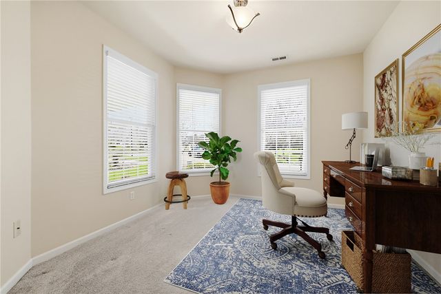 529 Pioneer Ln, New Sewickley Twp, PA 15042