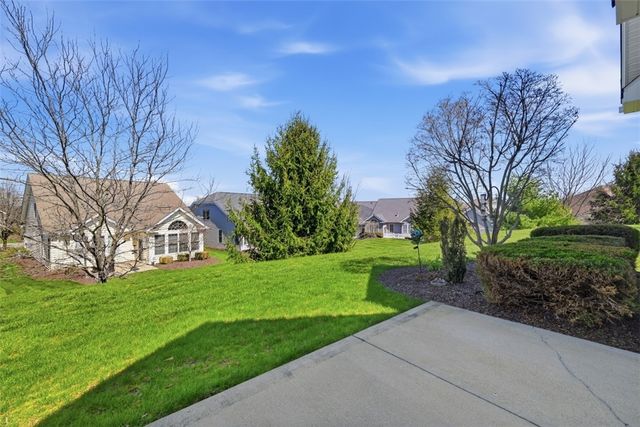 529 Pioneer Ln, New Sewickley Twp, PA 15042