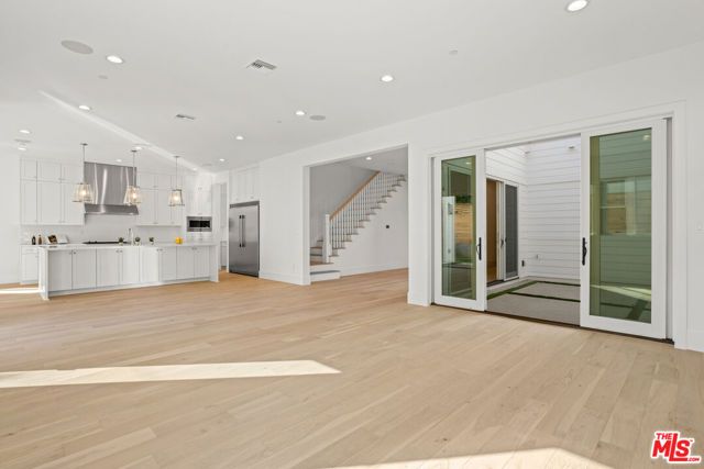 744 Almar Avenue, Pacific Palisades (los Angeles), CA 90272