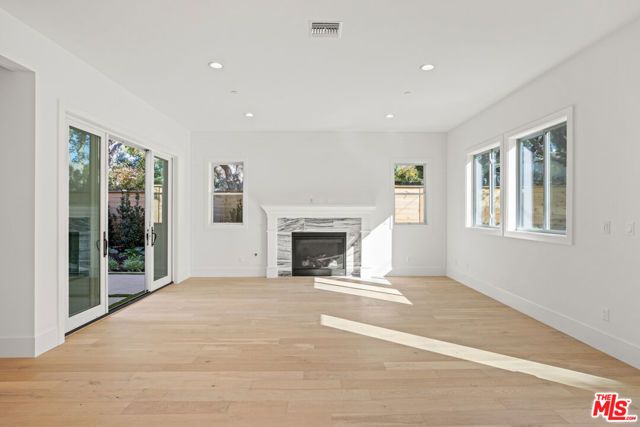 744 Almar Avenue, Pacific Palisades (los Angeles), CA 90272