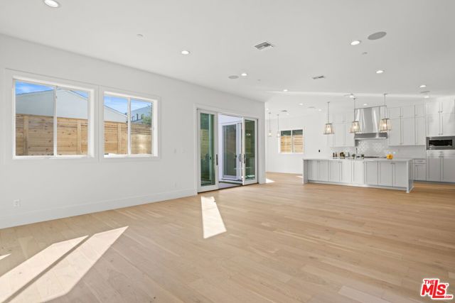 744 Almar Avenue, Pacific Palisades (los Angeles), CA 90272