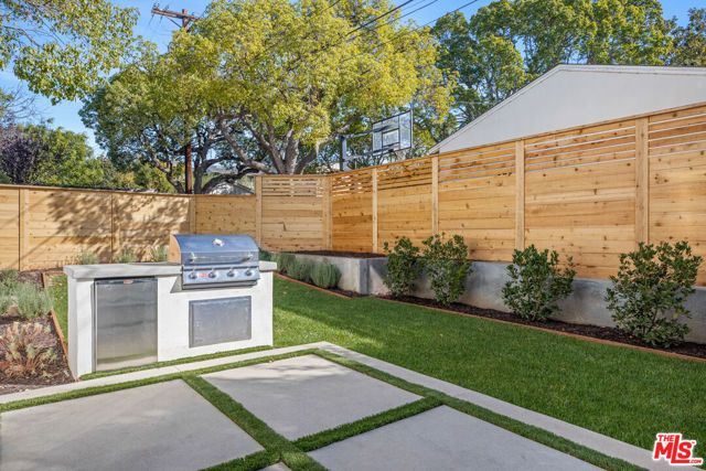 744 Almar Avenue, Pacific Palisades (los Angeles), CA 90272